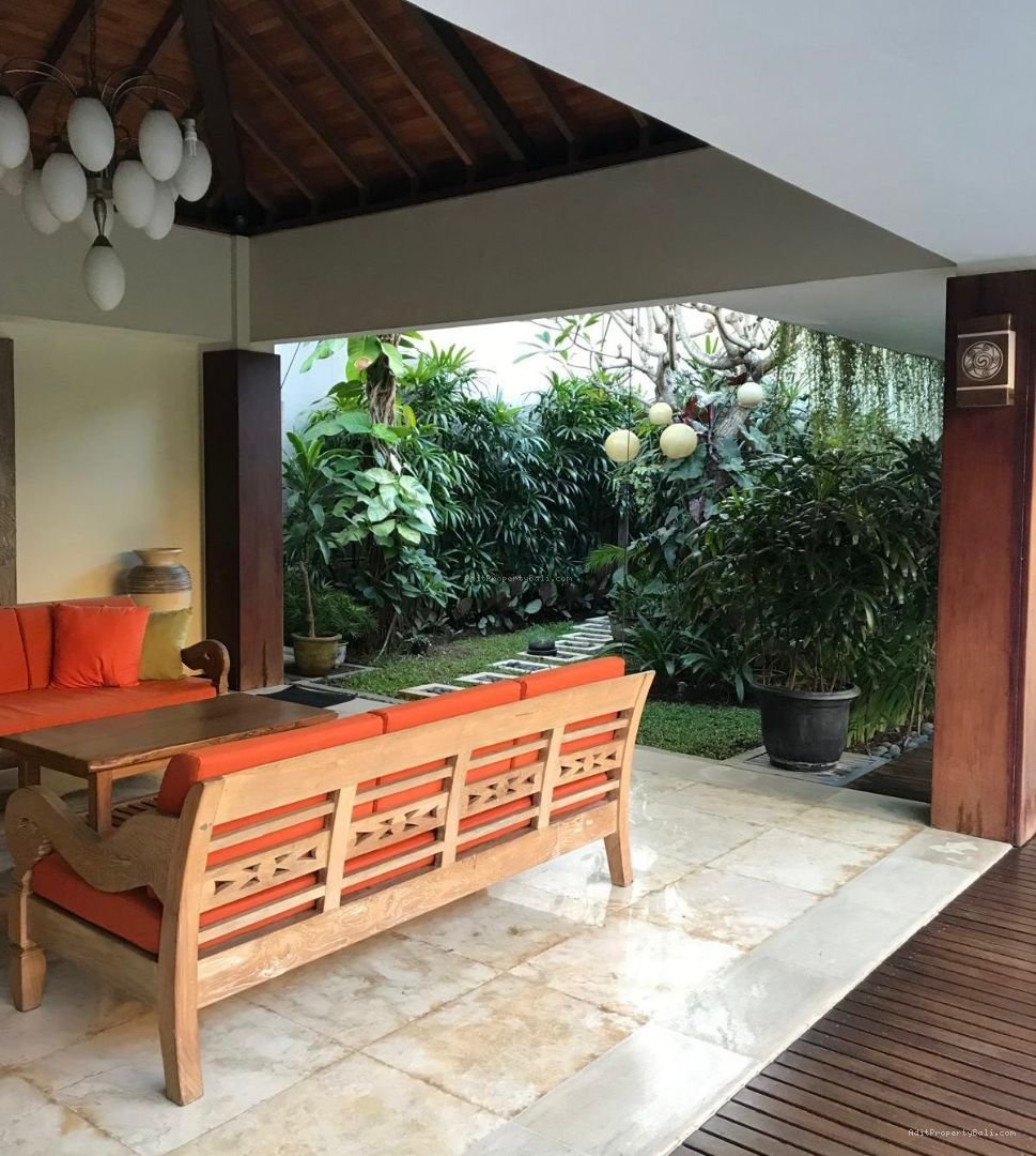 Rumah teras ayung