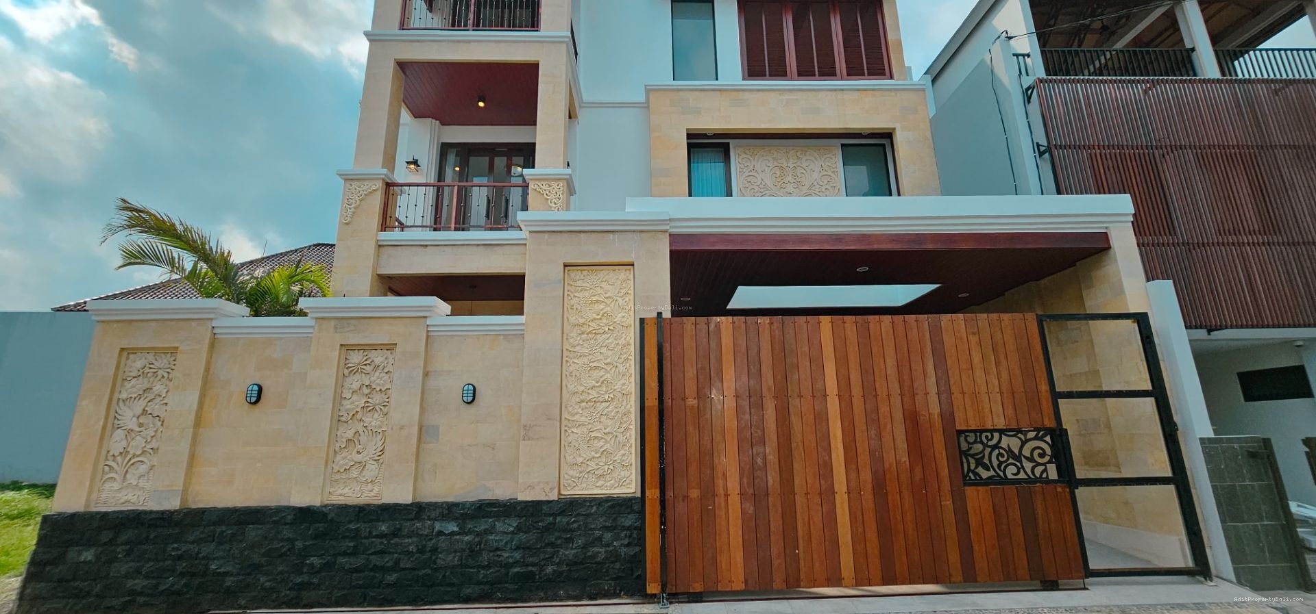 Villa mewah kerobokan