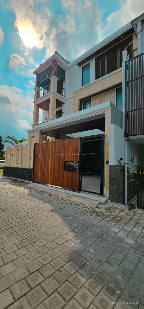 Villa mewah kerobokan