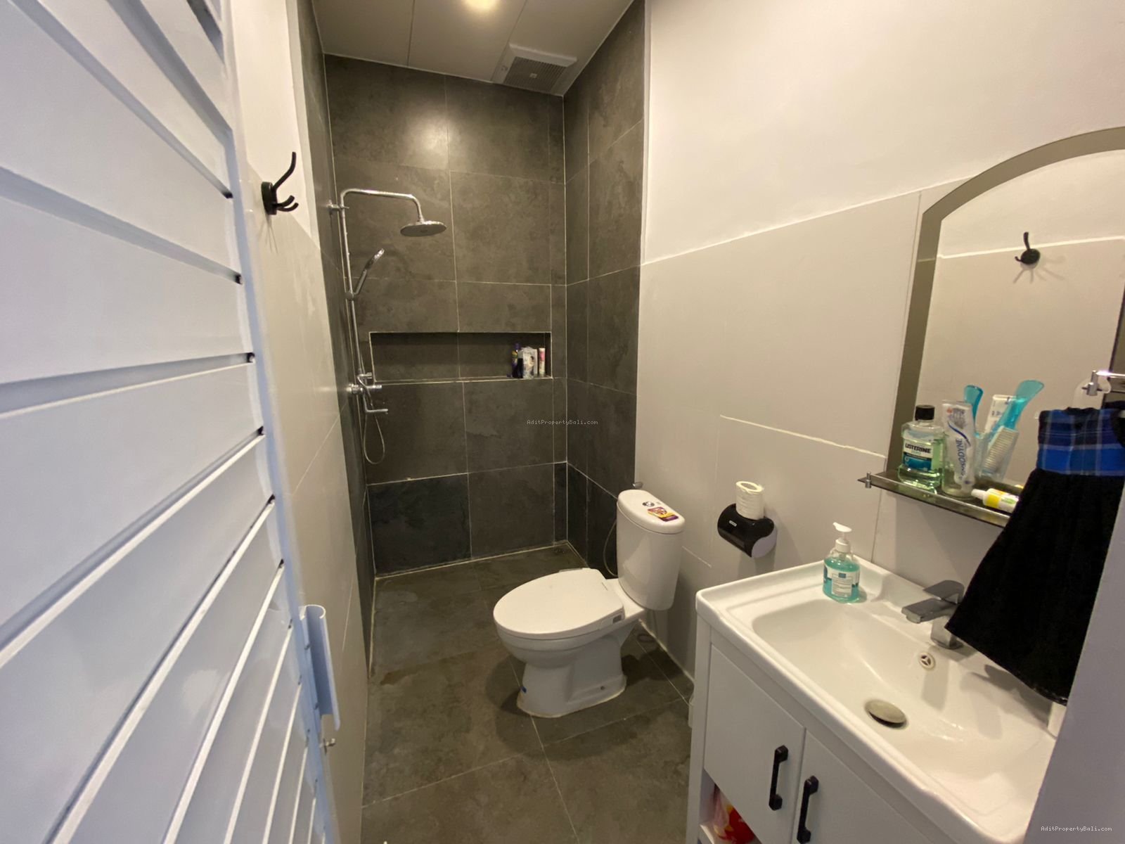 rumah kerobokan bali