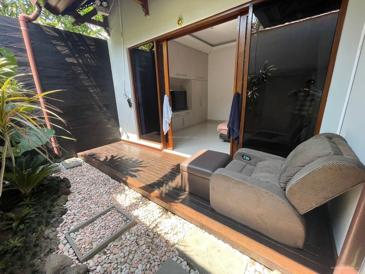 rumah renonn
