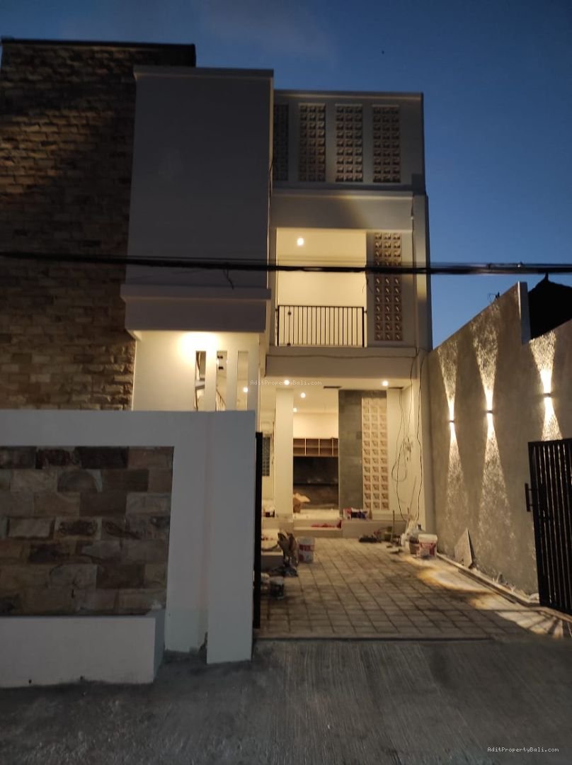 kost teuku umar
