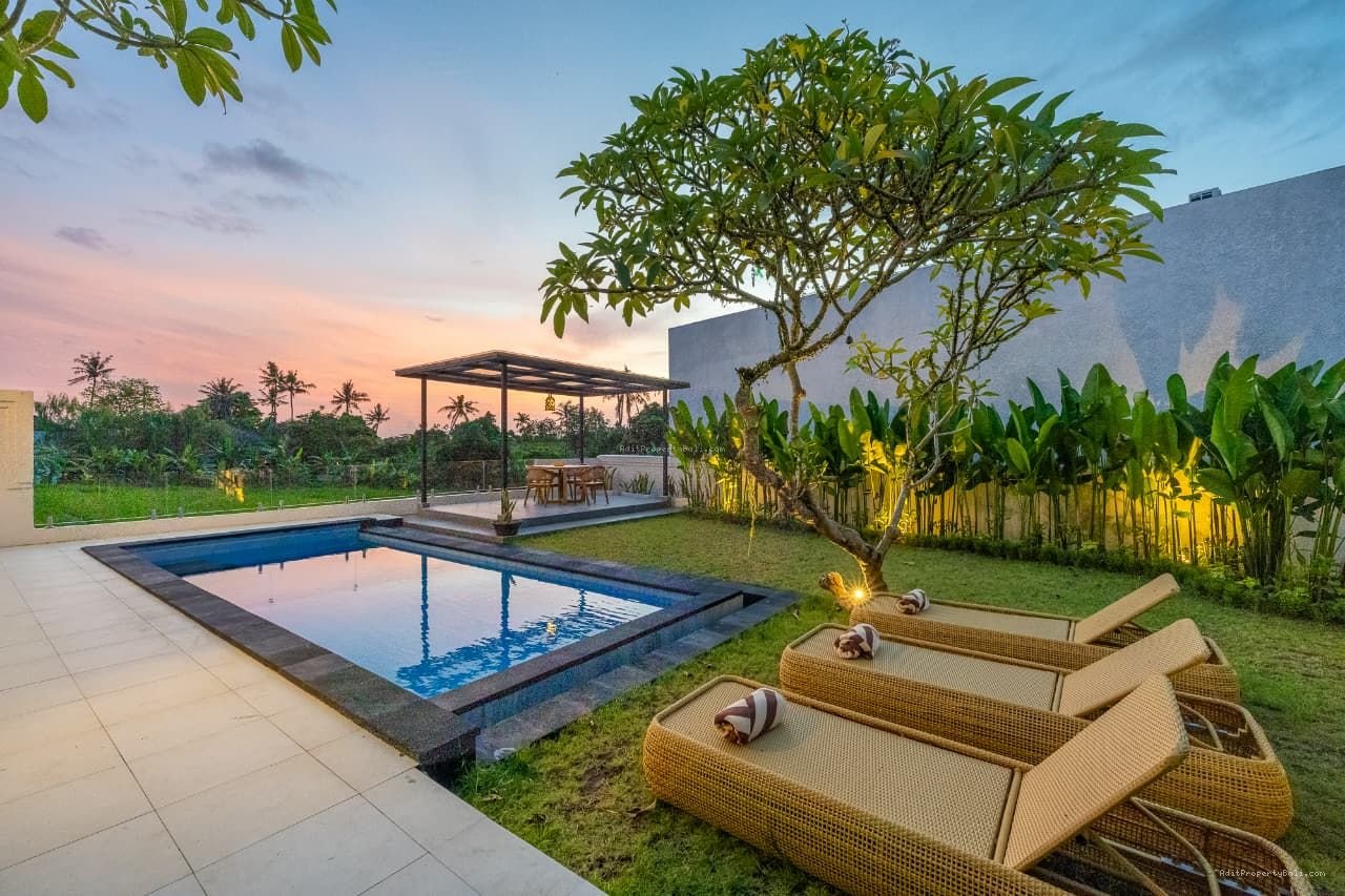 villa tumbak bayuh bl