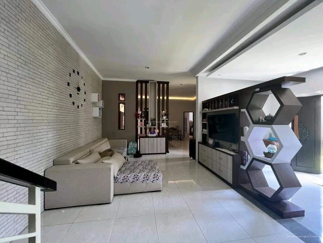 rumah tukad jinah
