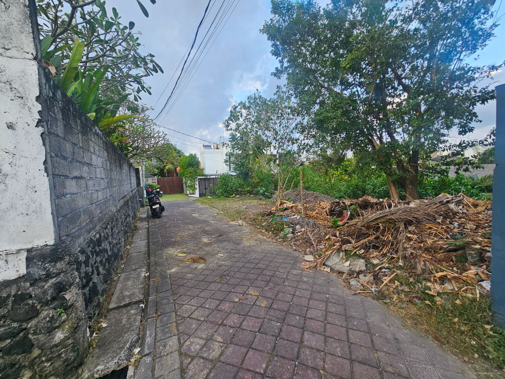 tanah pererenan cg