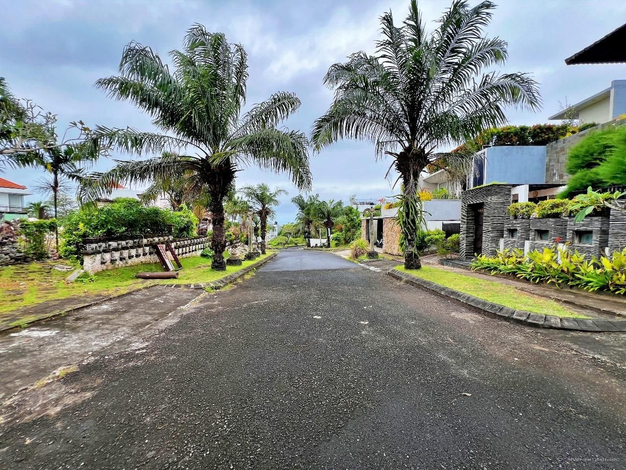 tanah nusa dua A
