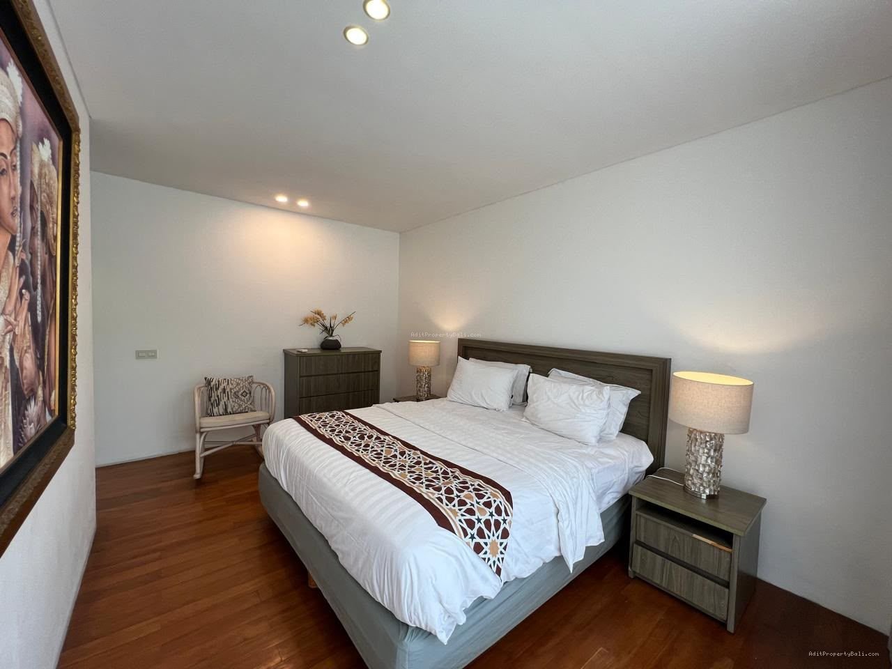 villa luxury brawaa
