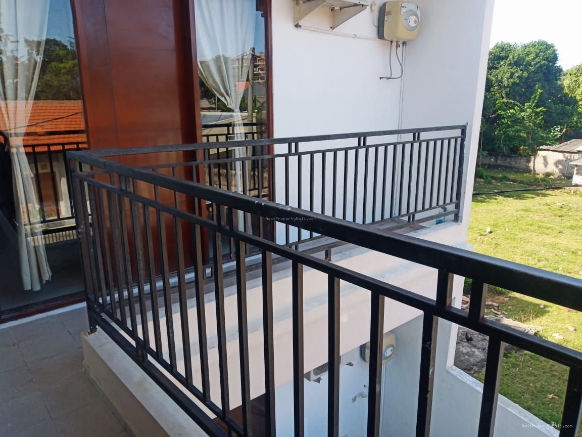 rumah puri gading jb